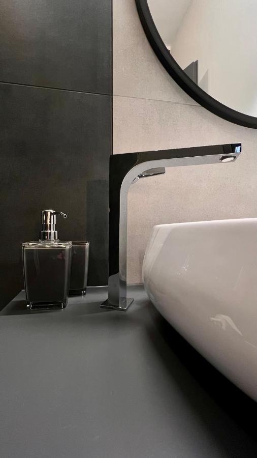 H-85 Suites Level 5/9 Κόμπλεντς Εξωτερικό φωτογραφία